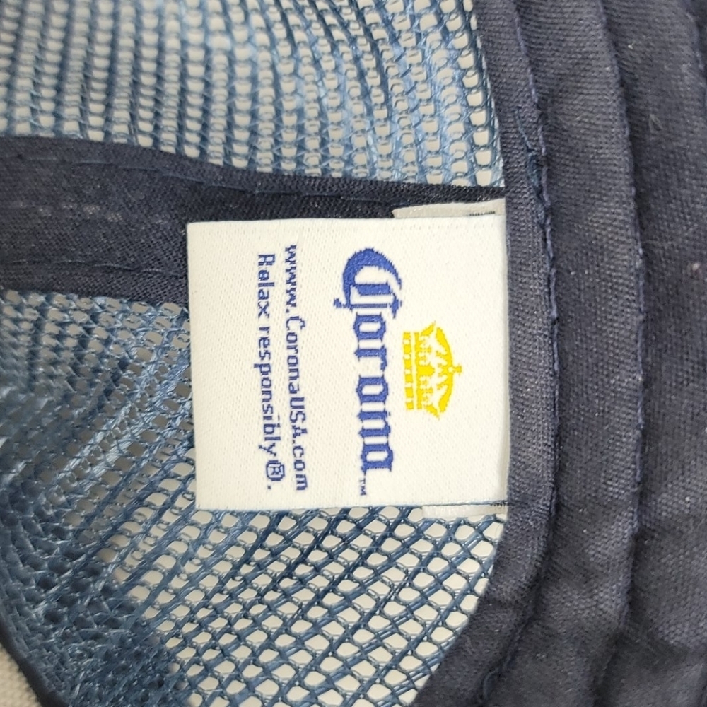 Corona hat with bottle opener in brim like New - Picture 5 of 5